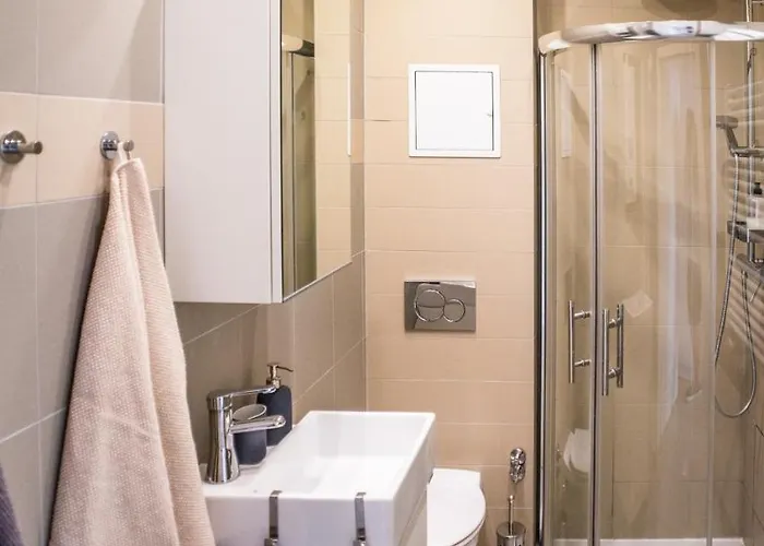 Apartament Ybl City Center *
