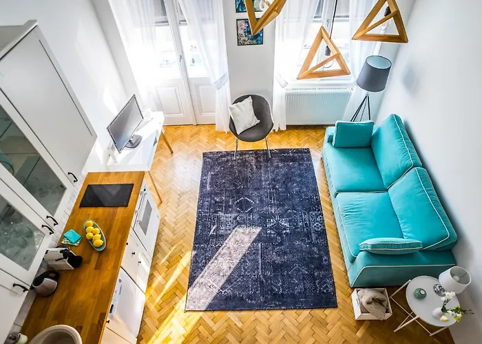 Apartament Ybl City Center Alba Regalǎ